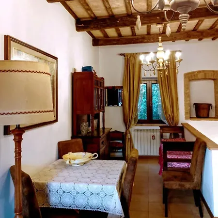 Casa Elsa Apartment *